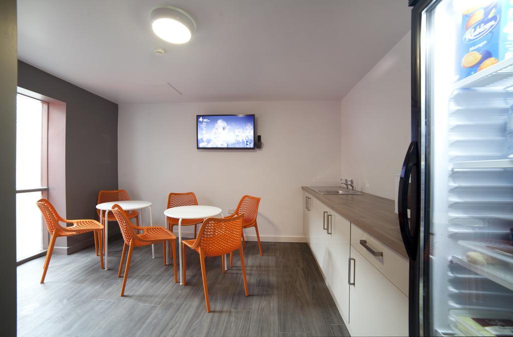 Sleeperdorm Hostel Newcastle upon Tyne Exterior photo